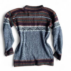 Unisex Crew Neck Alpaca Wool Blend Sweater